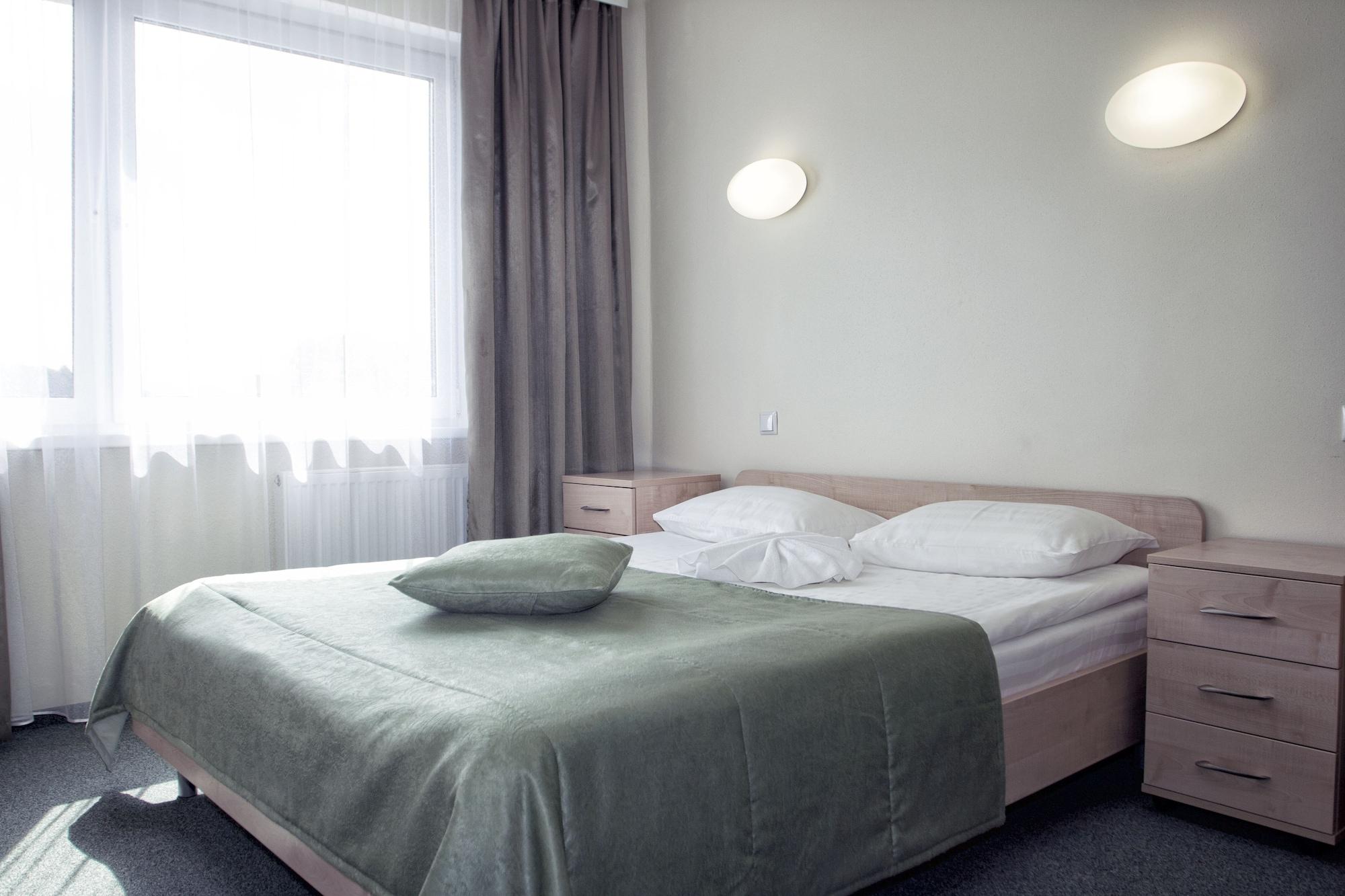 Sport Time Hotel Minsk Exterior foto